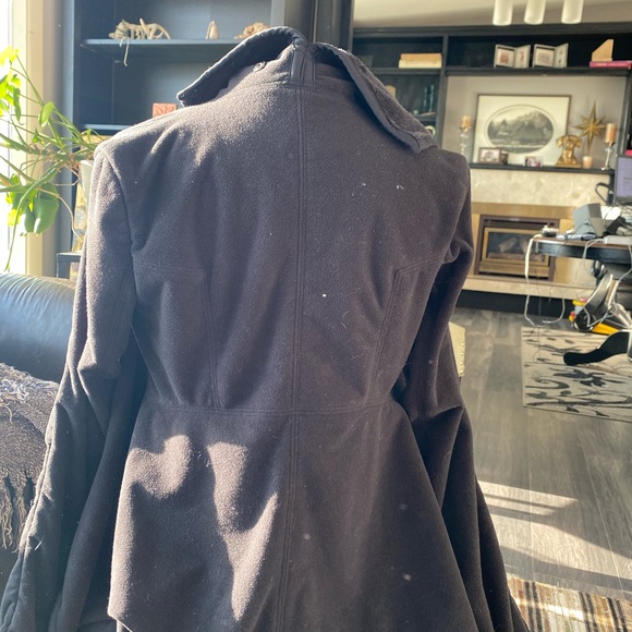 Lululemon size 6 fuzzy wrap - Picture 5 of 6